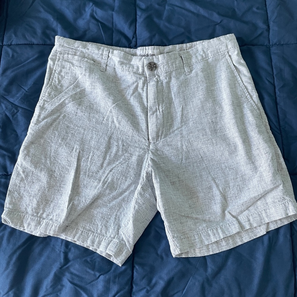 Goodfellow & Co Every Wear Shorts Men’s Size 30 Light Gray Casual
